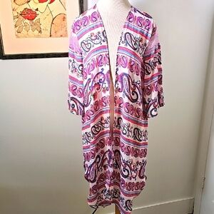 Colorful Paisley Kimono Cardigan. Size XSMALL, BUT SEEMS LARGER. EST 1946